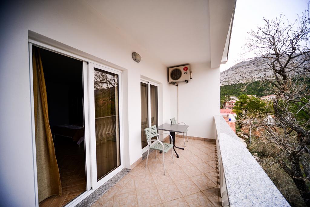 Apartments Dalmacija Стариград-Пакленица Стая снимка