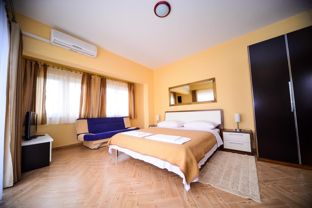 Apartments Dalmacija Стариград-Пакленица Стая снимка